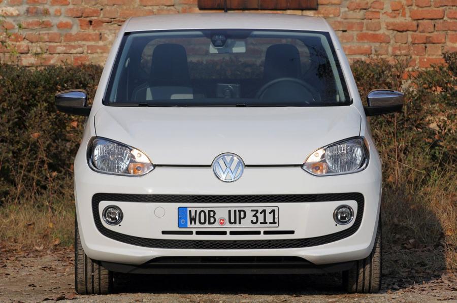  Volkswagen up! 2011 года  (фото 101 из 173)